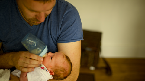 Newborn and Infant Bottle-Feeding  Formula Fed Babies • Buddha Belly